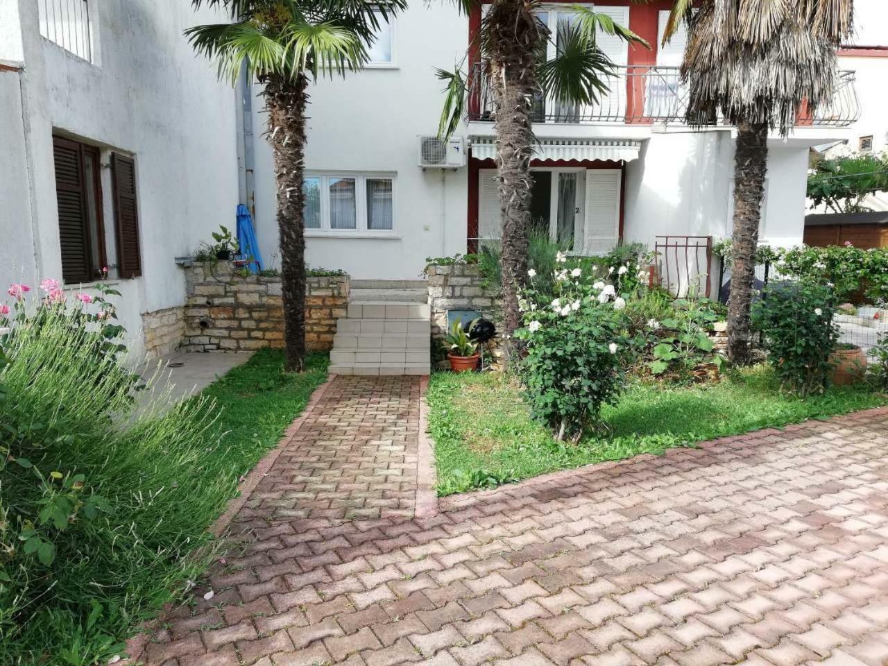 Appartement Bojana *